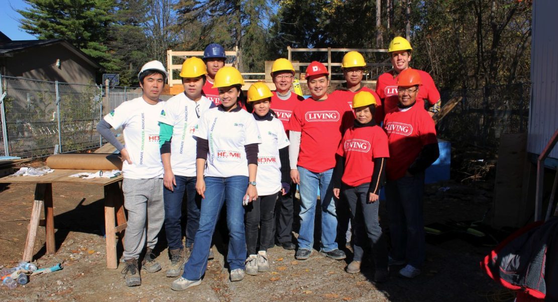 Living Group Volunteers join Habitat for Humanity on York Region Job Site