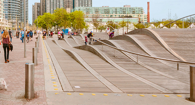 Cyclists; Pedestrians Welcome at Revitalized Queen’s Quay