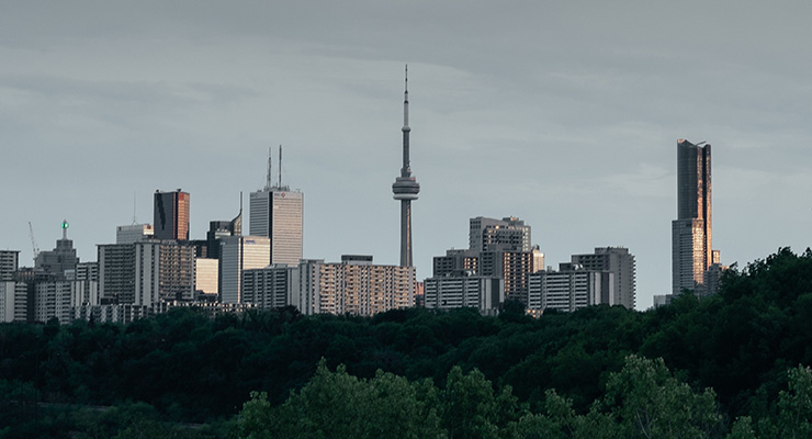 Signs of cooling in Toronto housing market