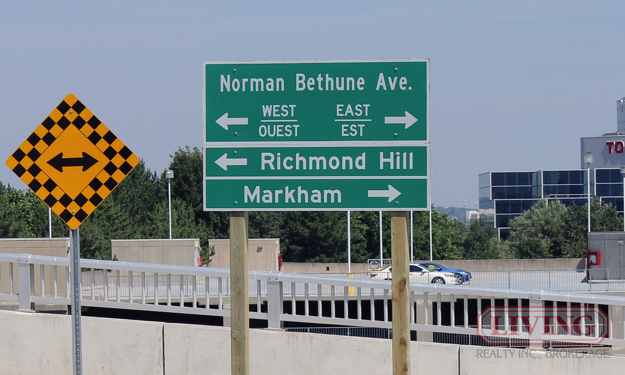 Signs for Richmond Hill and Markham at the junction of the two new roads
